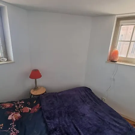 Appartement Exceptionnel 4 Etoiles Hyper Centre 65 M2 Au 4eme Etage Sans Ascenseur Avec Tour Du 12eme Siecle Albi